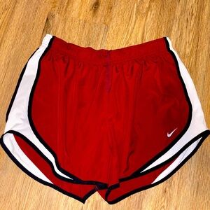 Nike Women’s shorts XL